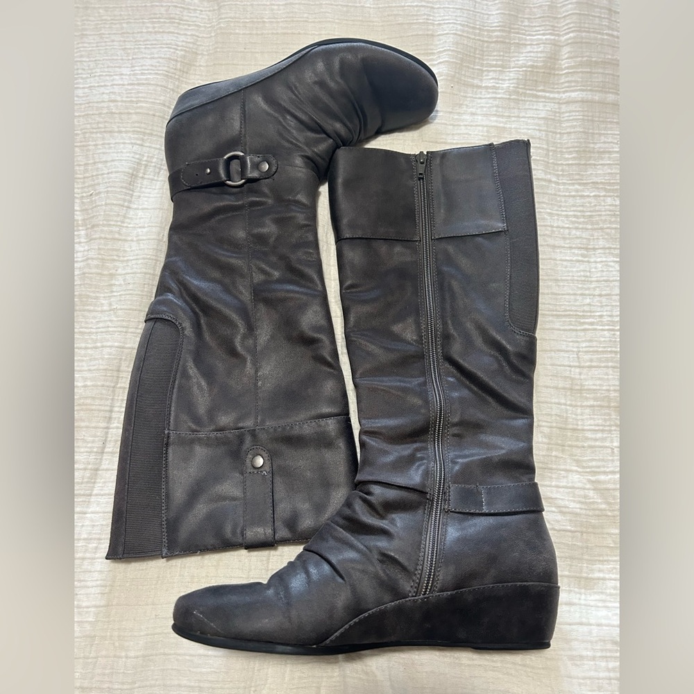 Yuu Gray Over the Knee Boots